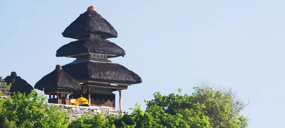 1. Uluwatu Temple_ Sunset Splendor