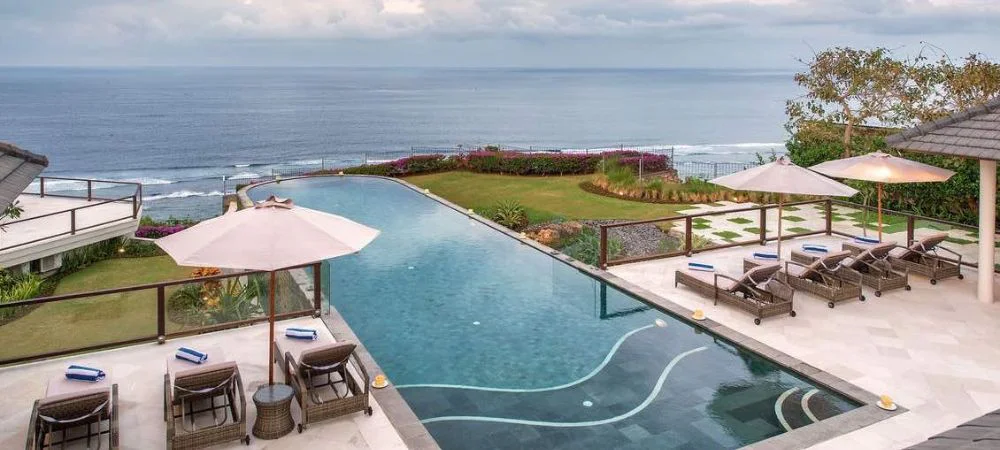 Discover the Tranquility of Uluwatu