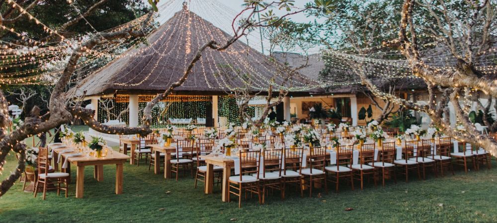 1.2 Bali’s Enchanting Outdoor Wedding Reception