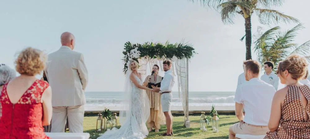 3.8 Make Memories with Affordable Wedding Reception Ideas